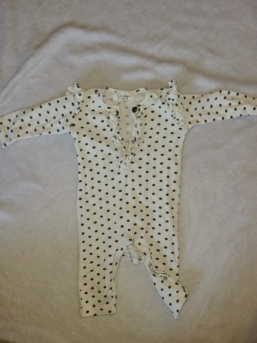10 Baby Girl Outfits- 0-3 Months